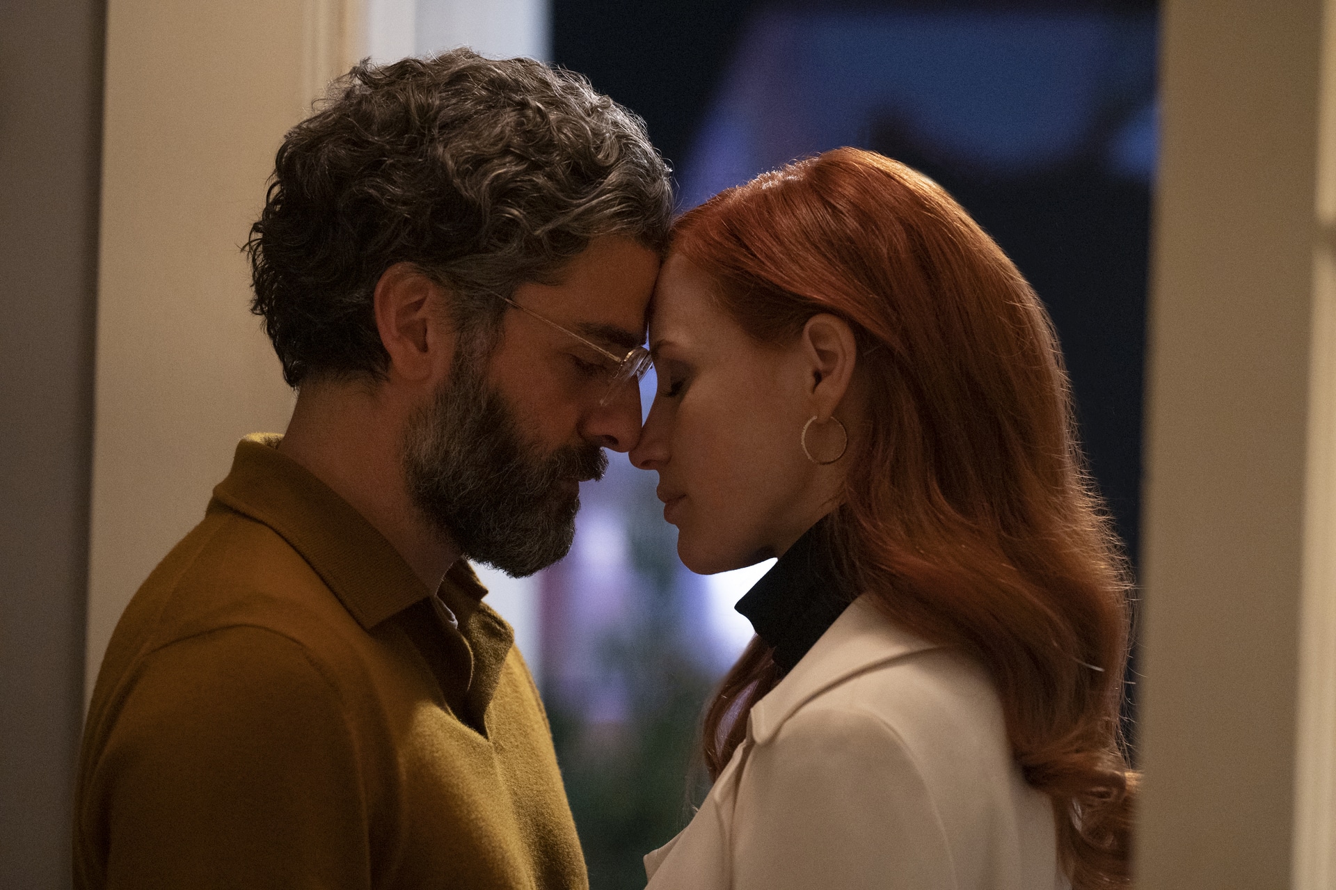Oscar Isaac and Jessica Chastain in Scenes from a Marriage Episode 3