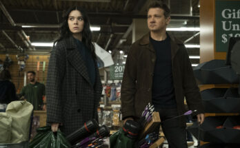 Hailee Steinfeld and Jeremy Renner in Hawkeye Episode 6