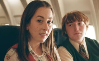Alana Haim and Cooper Hoffman in Paul Thomas Anderson's Licorice Pizza