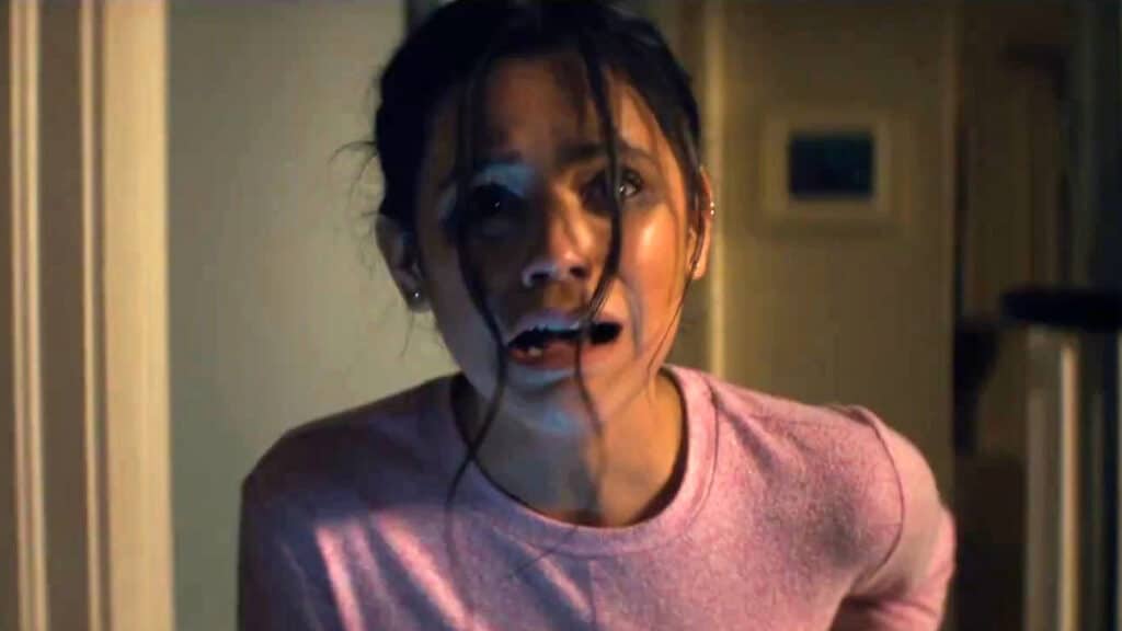 Jenna Ortega in Matt Bettinelli-Olpin and Tyler Gillett's Scream 2022