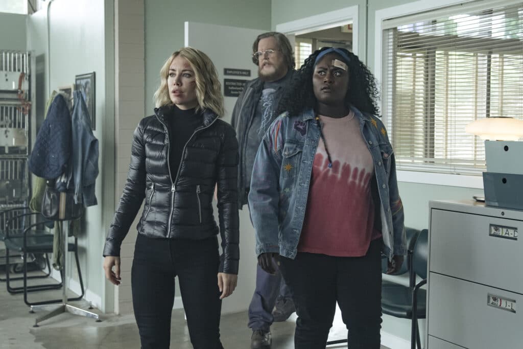 Jennifer Holland, Steve Agee, and Danielle Brooks in James Gunn's HBO Max and DC Comics action comedy drama superhero series, Peacemaker, Season 1 Episode 7