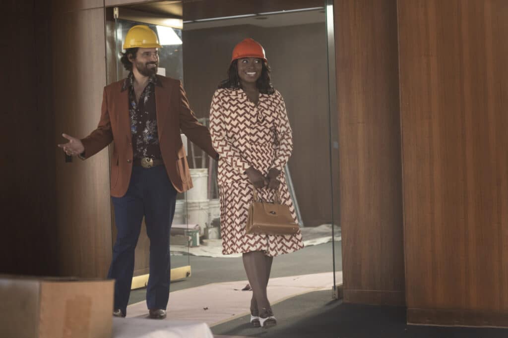 Jake Johnson and Idara Victor in HBO Max’s Minx Season 1 Episode 3