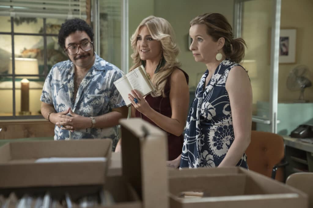 Oscar Montoya, Jessica Lowe, and Lennon Parham in HBO Max’s Minx Season 1 Episode 3 