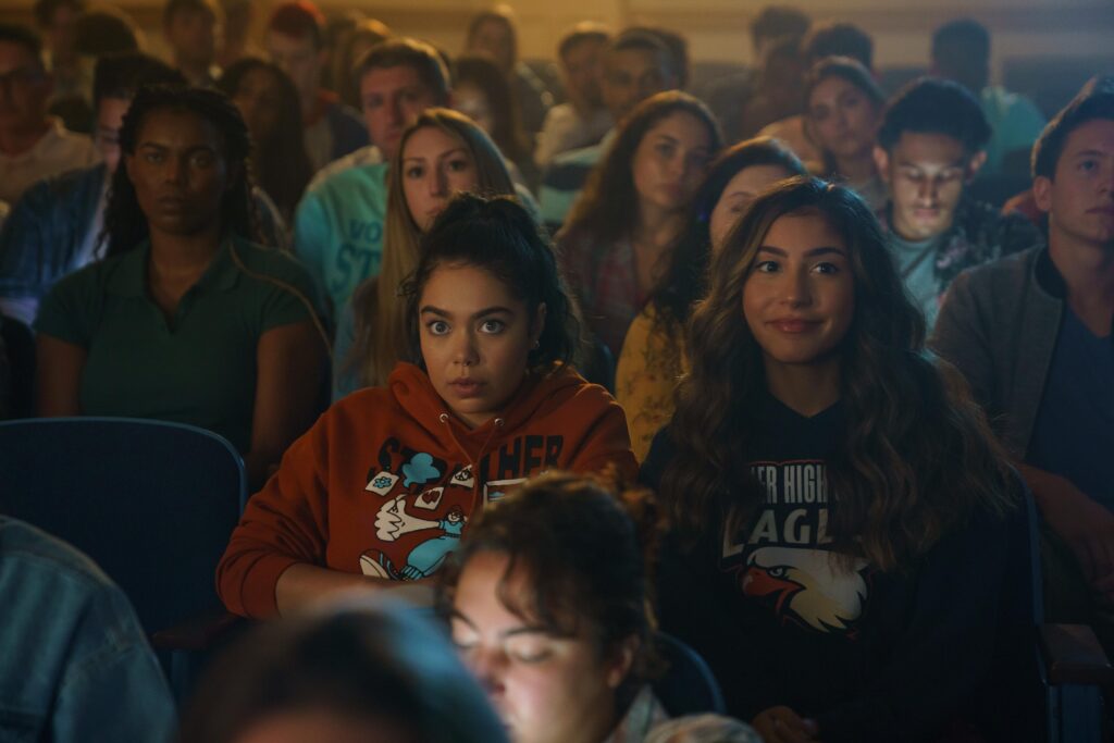 Auli'i Cravalho and Isabella Ferreira in Sammi Cohen's American High and Hulu teenage romantic comedy film, Crush