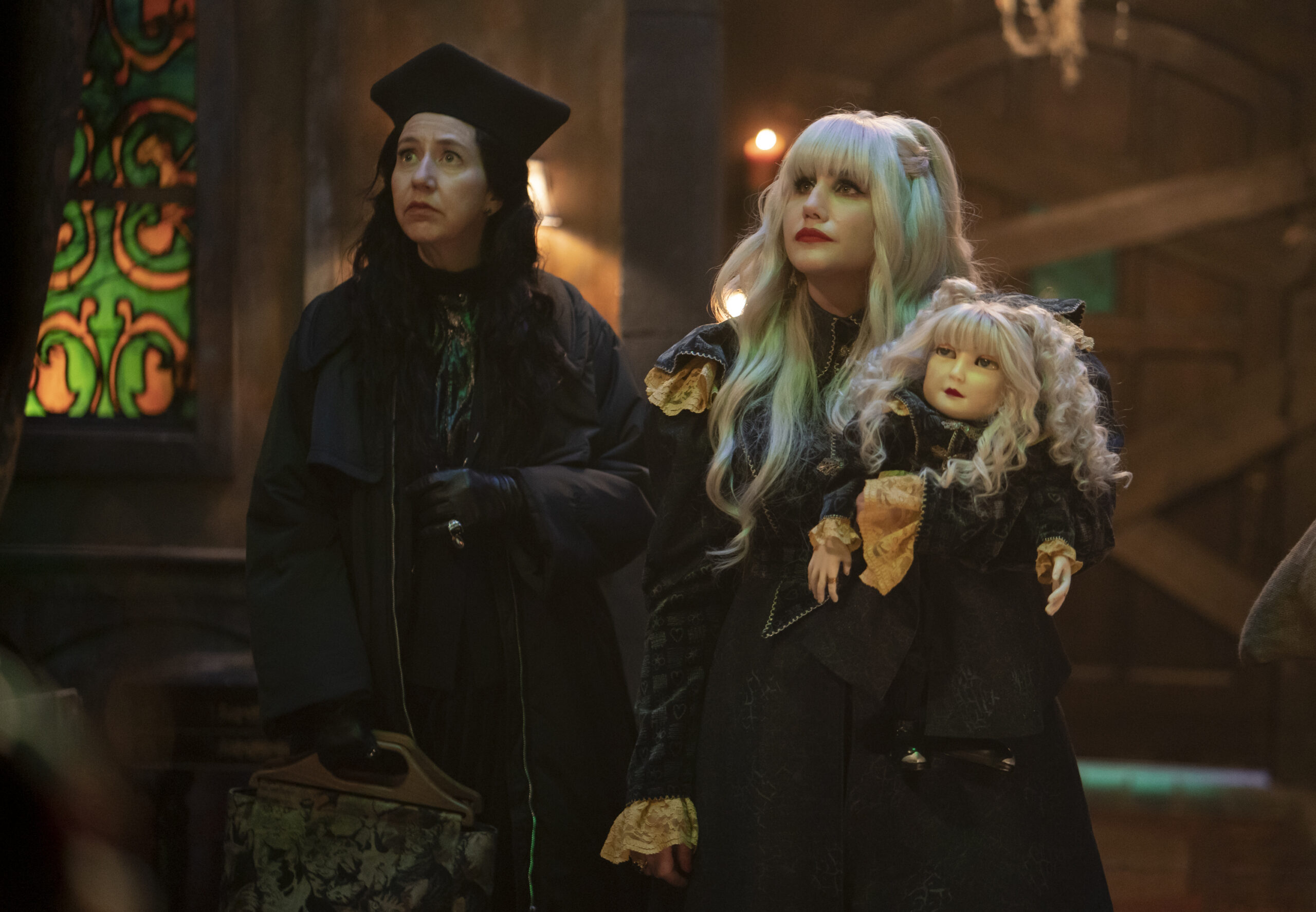 Kristen Schaal and Natasia Demetriou in FX Networks' What We Do in the Shadows Season 5 Episode 5