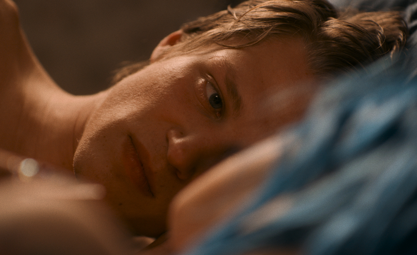 Joes Brauers in Muriel d'Ansembourg's drama romance short, Fuck a Fan