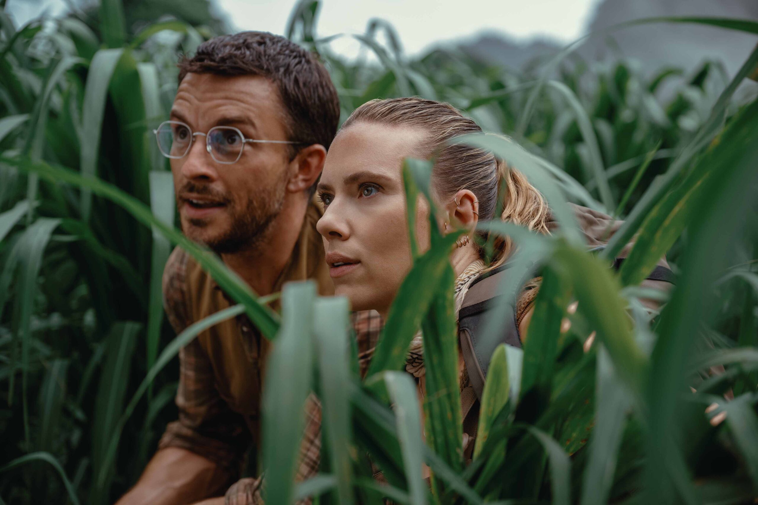 Johnathan Bailey and Scarlett Johansson in Gareth Edwards and David Koepp's action adventure science fiction thriller film, Jurassic World Rebirth
